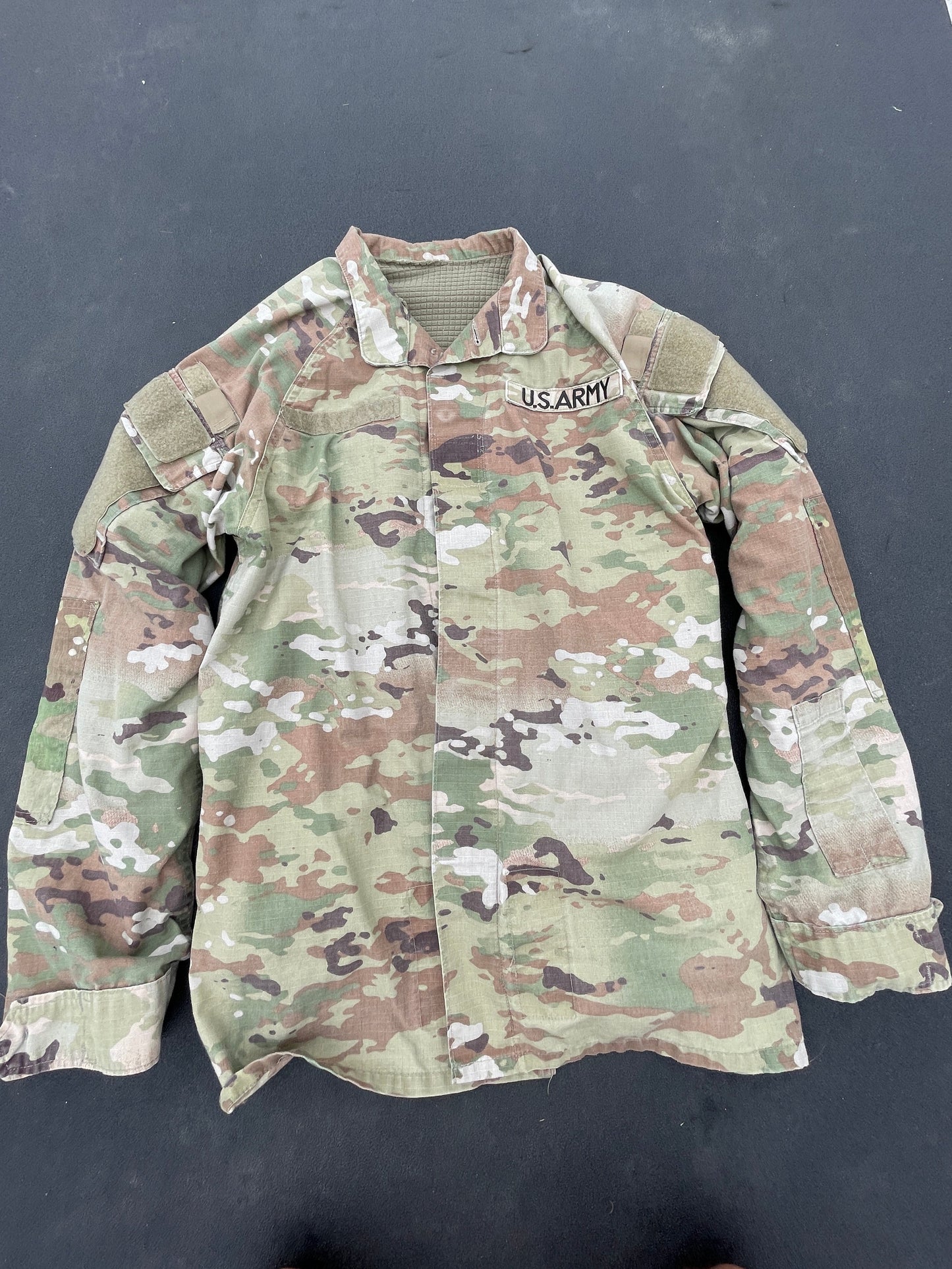 Non Hooded Waffle Lined Uniform Modification